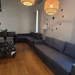 Bg *